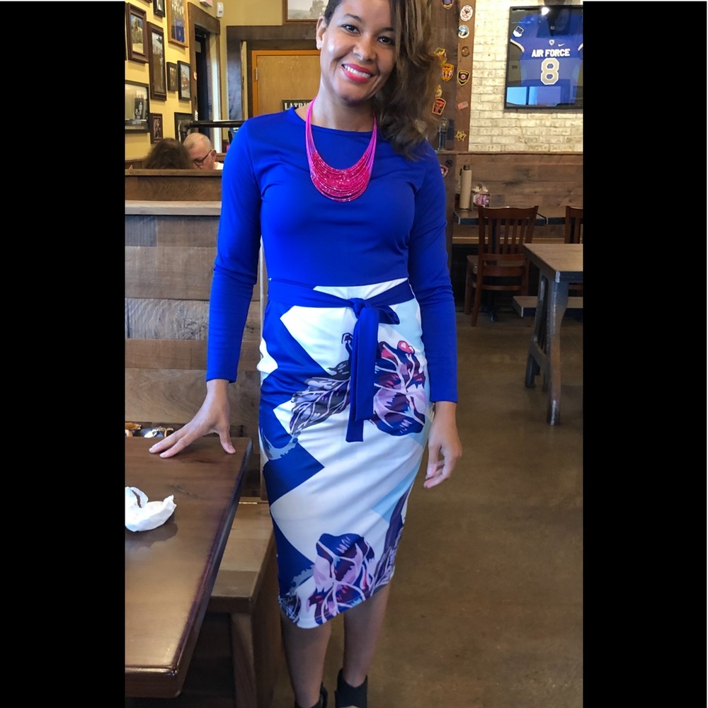 Floral dress size small